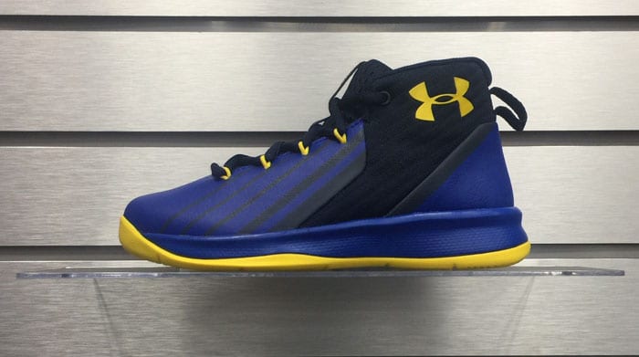 Under Armour Lockdown 3 – Incredible Feets